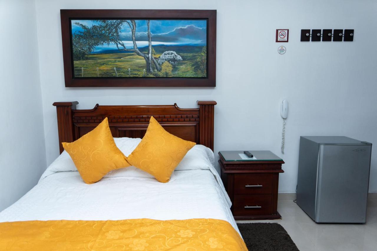 Hotel Aires Del Quindio Armenia ภายนอก รูปภาพ