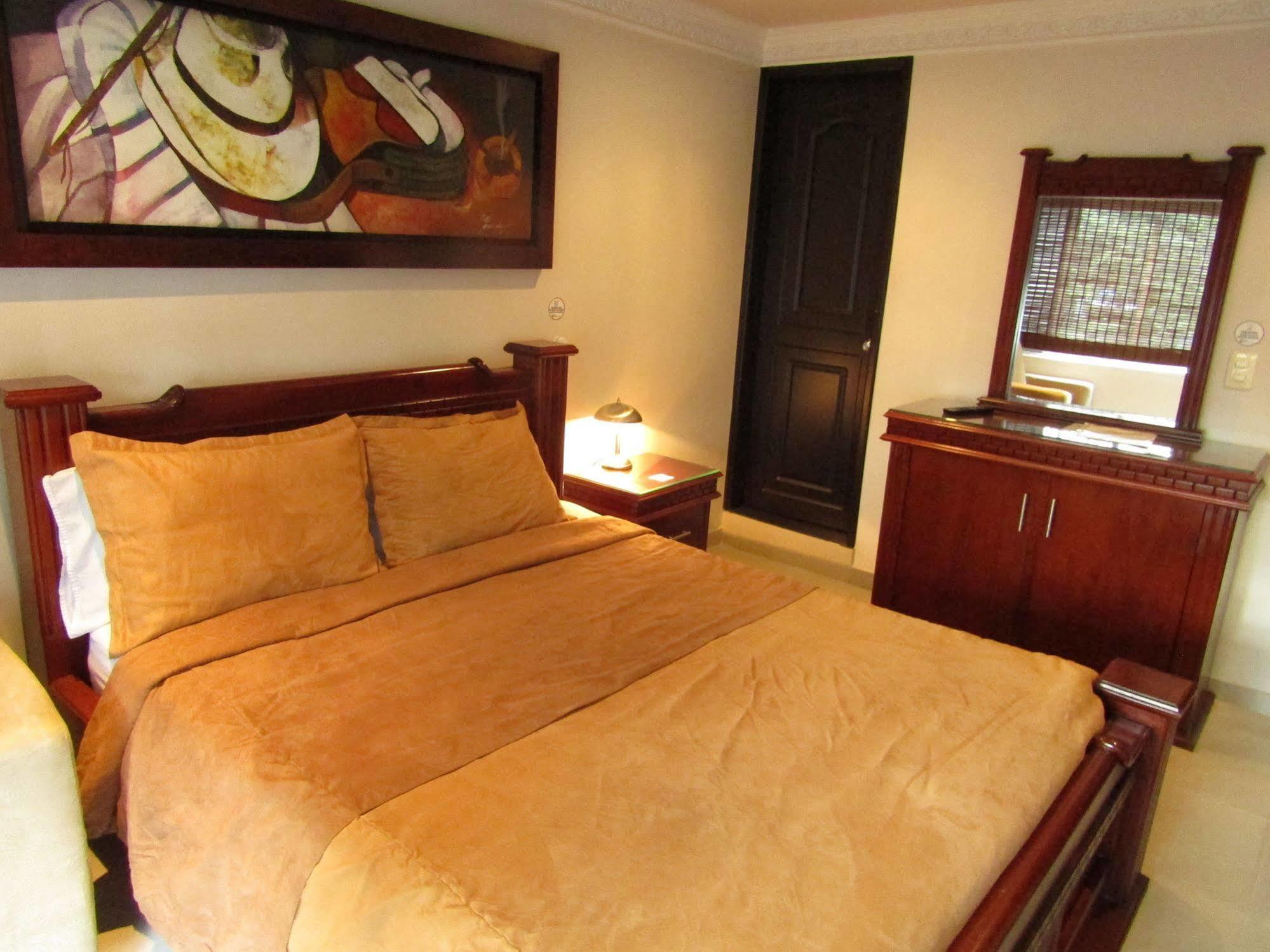 Hotel Aires Del Quindio Armenia ภายนอก รูปภาพ